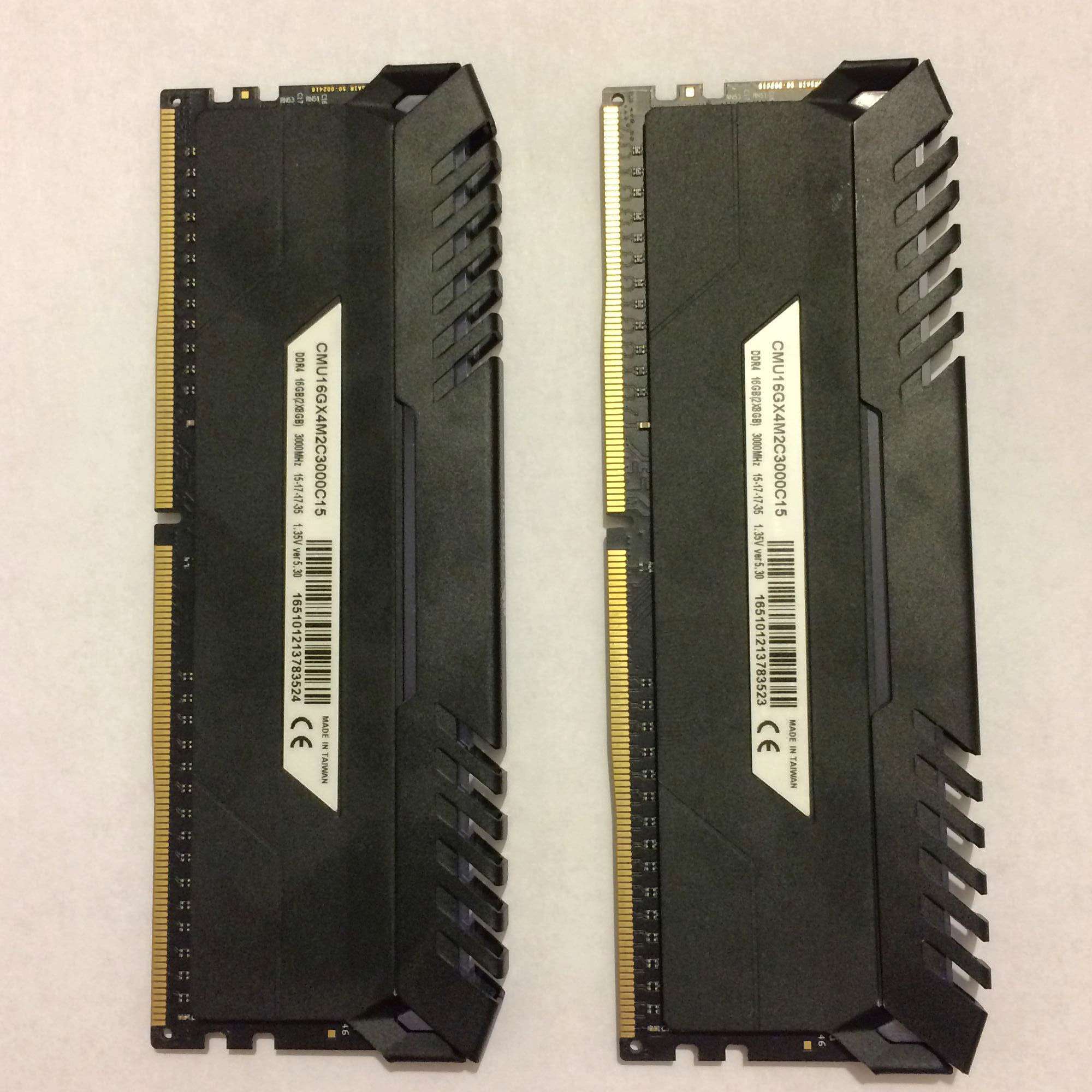 Оперативная память Corsair DDR4 16Gb (2x8Gb) 3000MHz pc-24000
