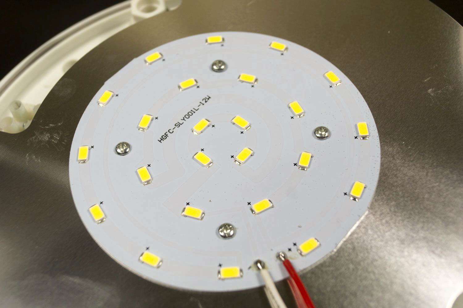 Spb 1 12 w. св-к spb-1-12 (w) ip54 12вт 4000к 960лм круг 180х80 бел. Bl-12w-12c светодиод. Spb-1-08 w эра светодиод св-к ip54 8вт 4000к 640лм круг 180х75 белый. эра (20/300) б0036397.