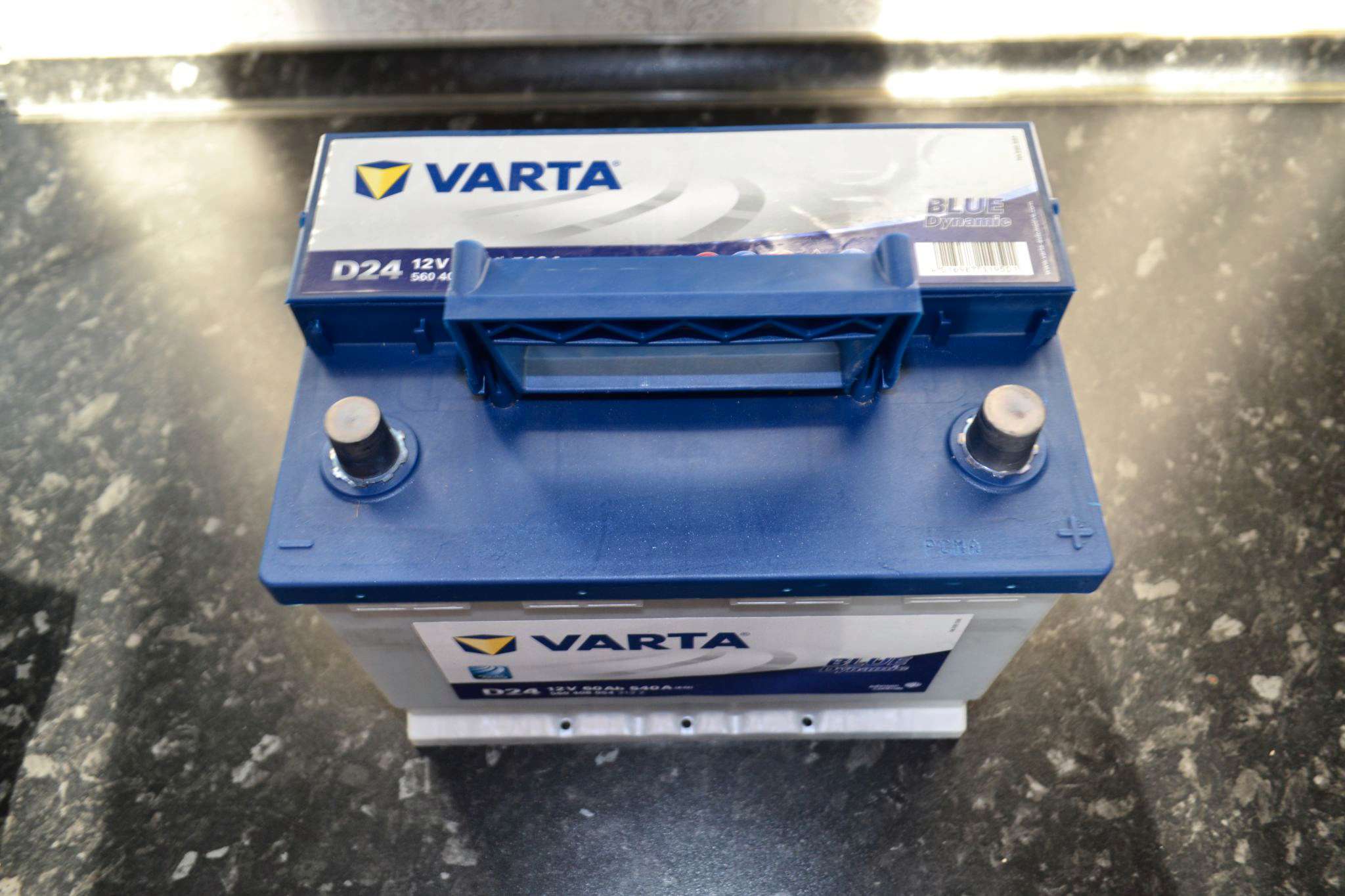 Купить аккумулятор VARTA D24 Blue Dynamic 560 408 054, 242x175x190,  обратная полярность, 60 Ач 560 408 054 313 2 в интернет-магазине ОНЛАЙН  ТРЕЙД.РУ